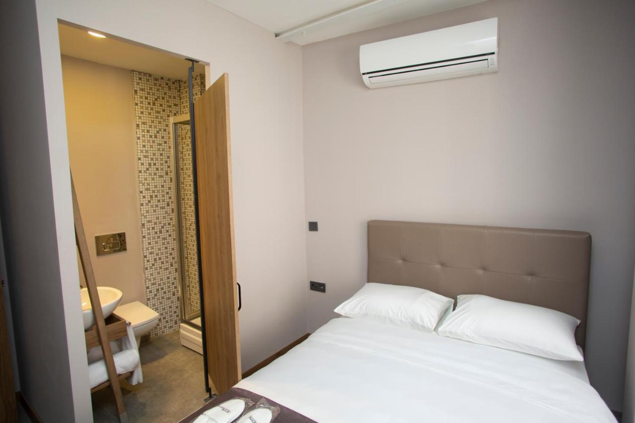 Jurnal Hotel Istanbul Exterior photo