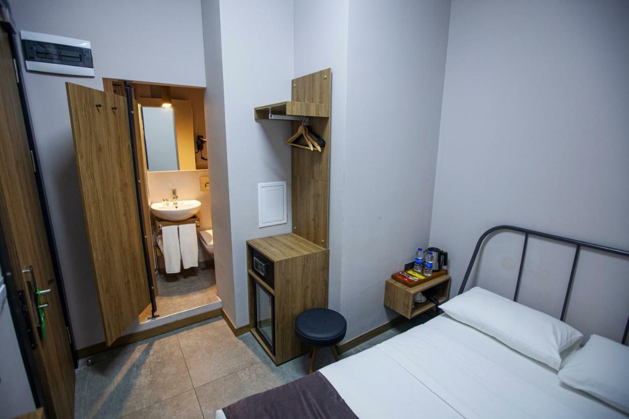 Jurnal Hotel Istanbul Exterior photo